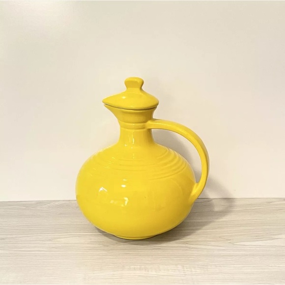 Vintage Hall’s 5 Band Pitcher with Lid Mid-Century Modern Rare - Picture 5 of 10